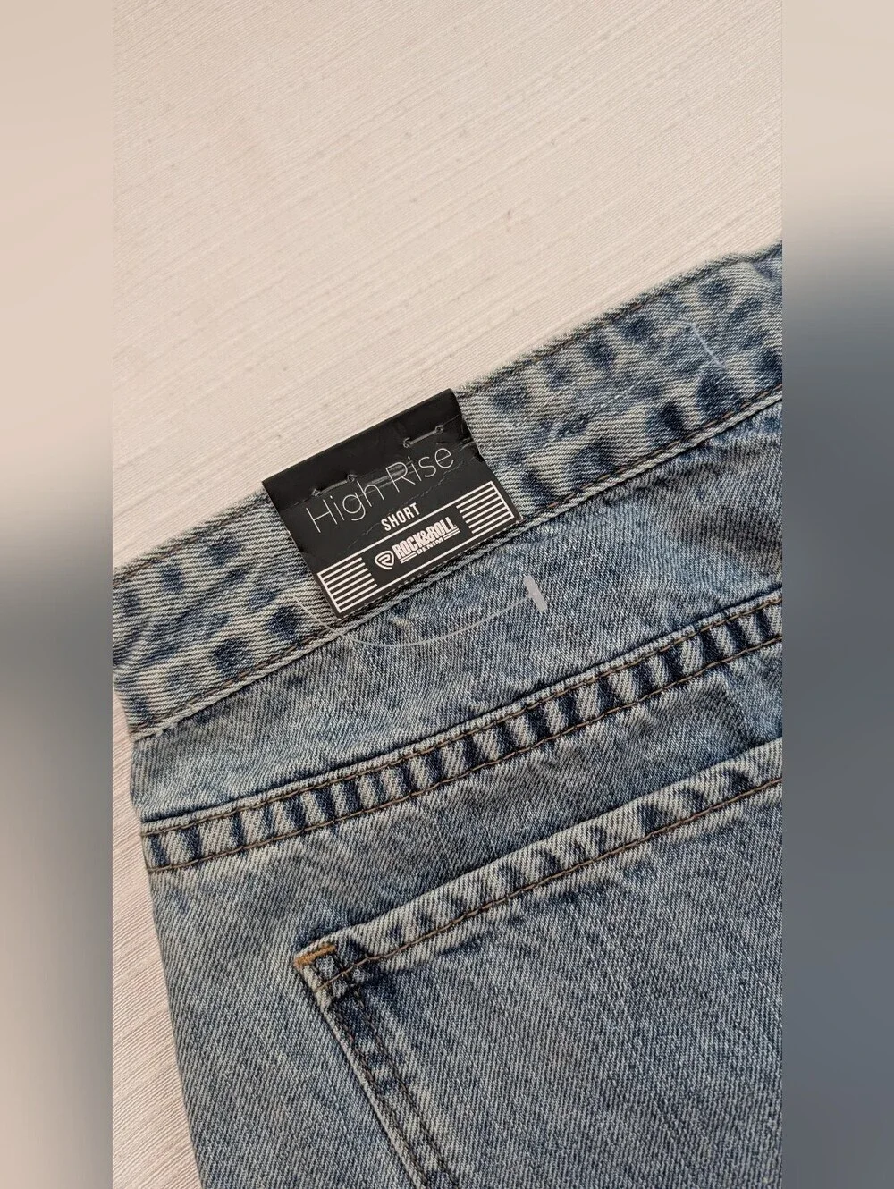 NWT Rock&Roll Denim Vintage-Inspired High Rise  Skort With Silver Buckle Sz 31